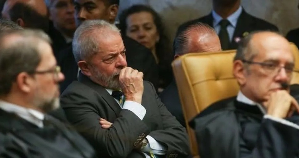 Esquerda e STF temem fortalecimento político de Bolsonaro diante de abusos judiciais e queda de popularidade de Lula